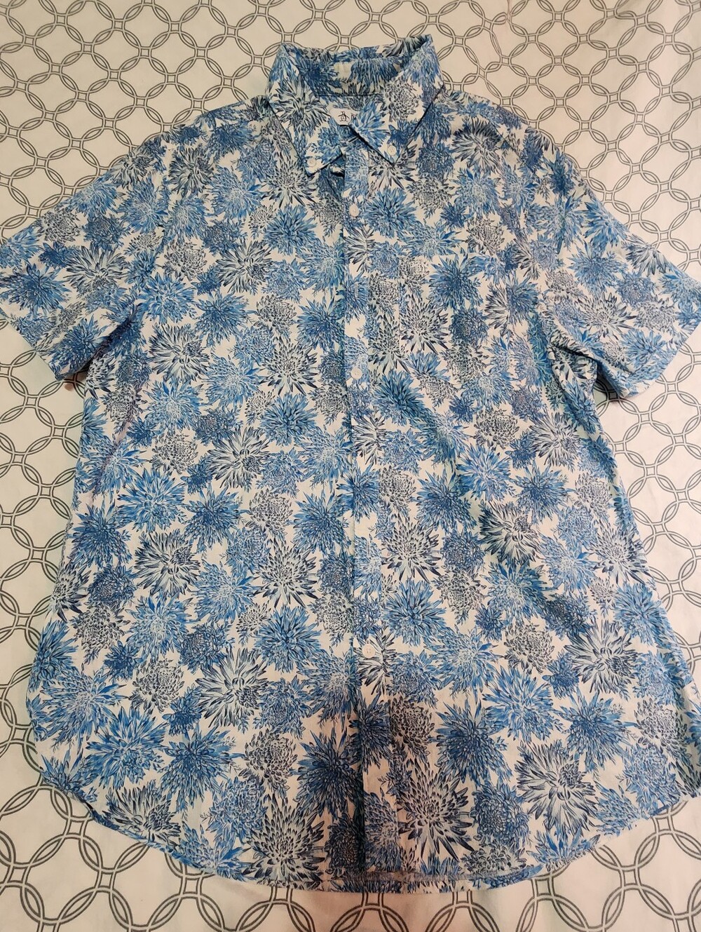 Original Penguin Blue and White Floral Short-Sleeve, SZ M